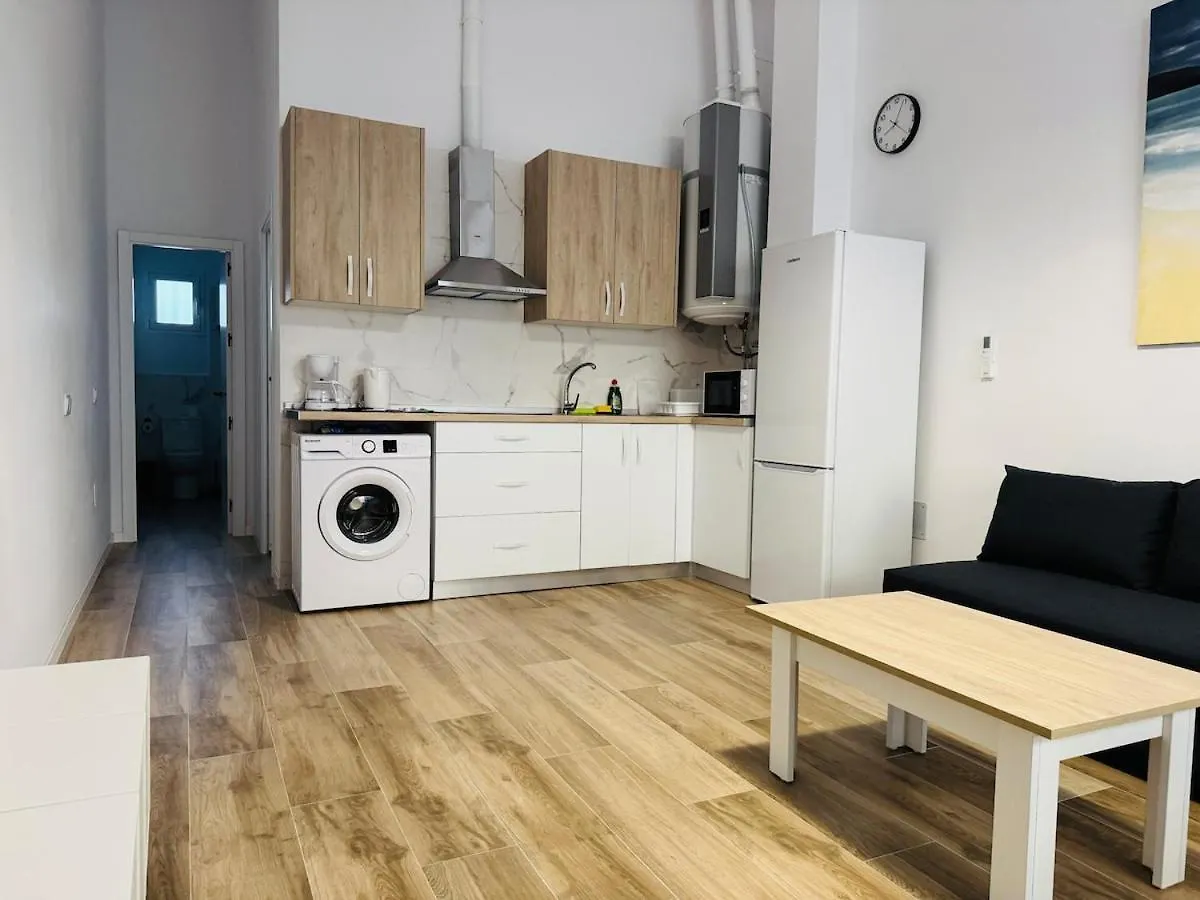 Moderno Y Practico Estrena En Algeciras Apartment